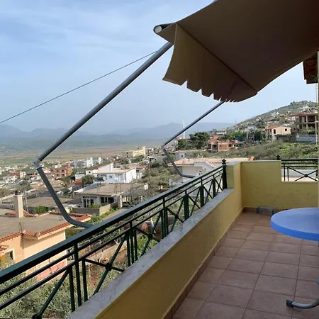 Anna Feriehus Sarandë
